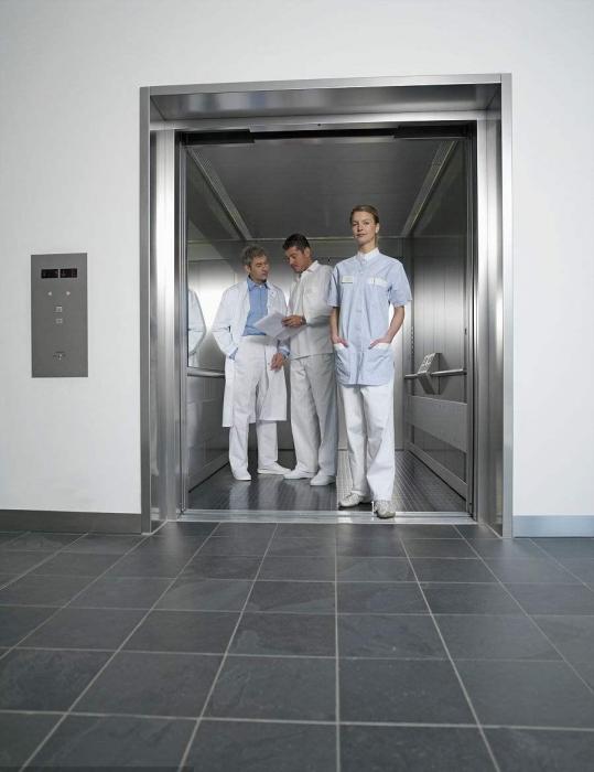 Hostipal Lift