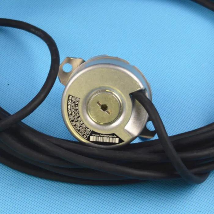 HEIDENHAIN elevator encoder ECN413 2048 16S15-58 ID:586645-52 FUJILF Lift Components