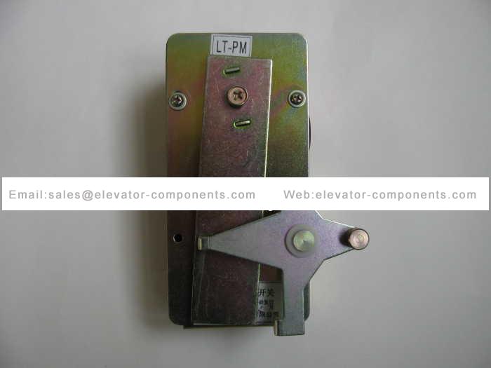 Hitachi Elevator LX-P1 Manual Reset Limit Switch FUJILF Elevator Spare Parts